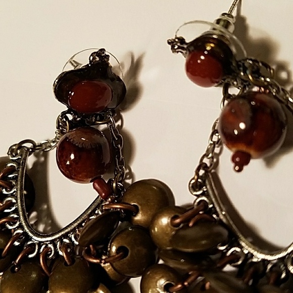 Cluster Drop Pierced Earrings Bronze Burgundy Beads - Picture 5 of 5